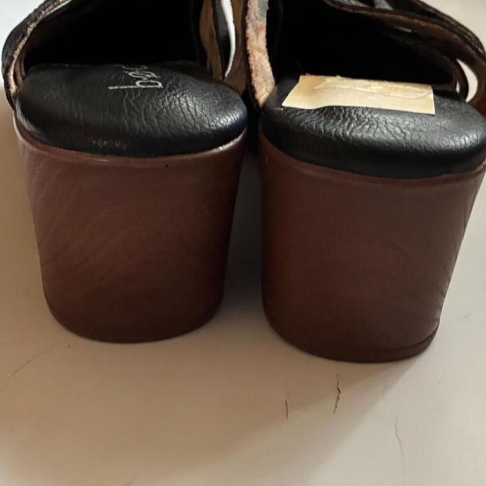 Boc Women's Brown and Black Clogs - Picture 5 of 8